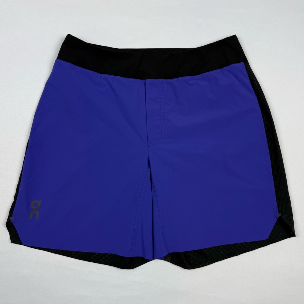 On Cloud Mens Lightweight Running Shorts Sz Medium Lined Purple/Black B2